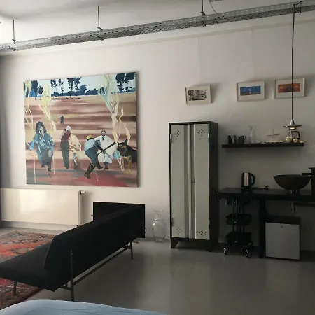 Art *